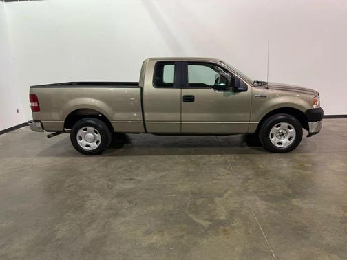 2005 Ford F-150 STX