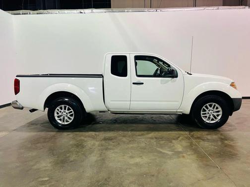 2015 Nissan Frontier SV