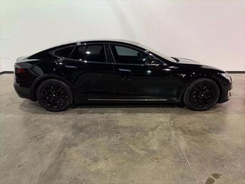 2018 Tesla Model S 75D