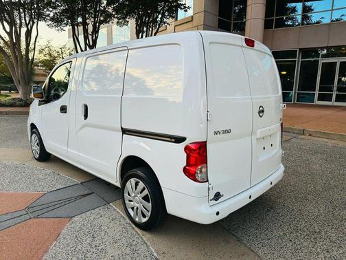 2021 Nissan NV200 SV