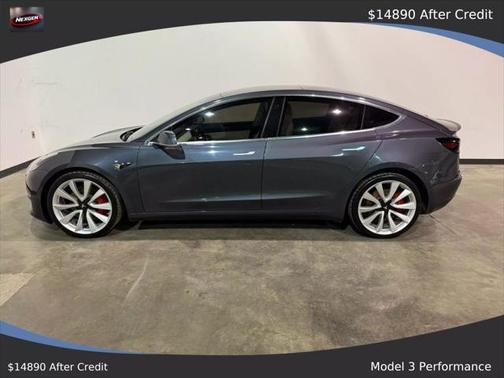 2018 Tesla Model 3 Performance