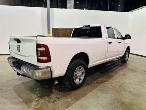 2021 RAM 2500 Tradesman Crew Cab 4x2 8' Box