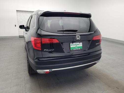 Crystal Black Pearl 2018 Honda Pilot Touring
