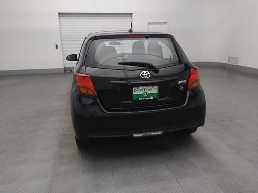 2017 Toyota Yaris L
