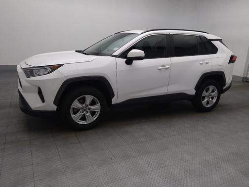 Super White 2019 Toyota RAV4 XLE