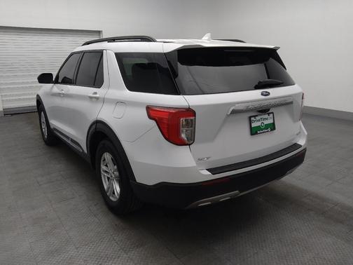 White 2020 Ford Explorer XLT