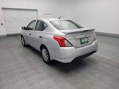 2019 Nissan Versa 1.6 S+