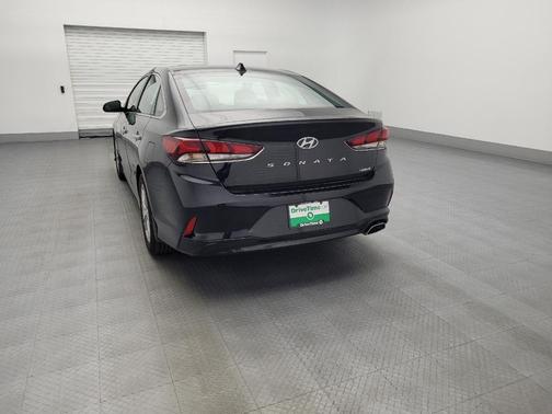 2018 Hyundai SONATA Limited