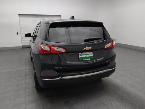 Silver Ice Metallic 2019 Chevrolet Equinox 1LT