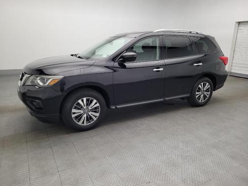 2019 Nissan Pathfinder SV