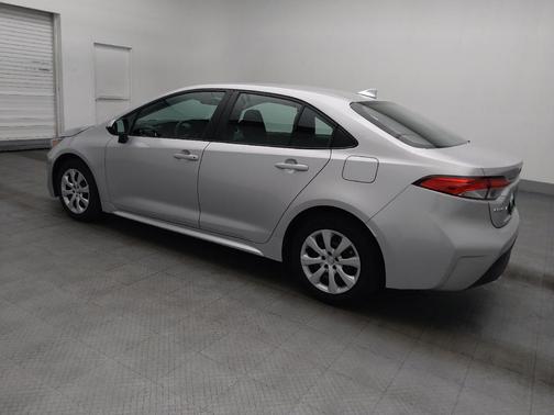Classic Silver Metallic 2024 Toyota Corolla LE