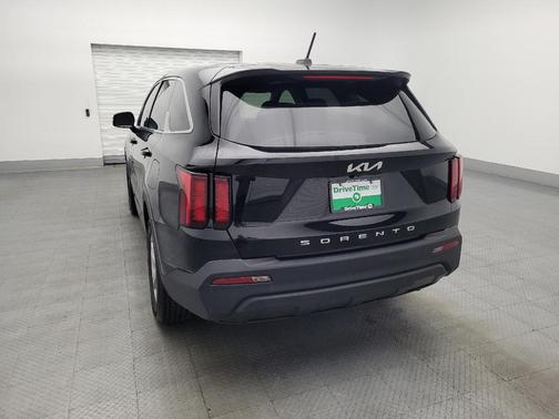 2022 Kia Sorento LX