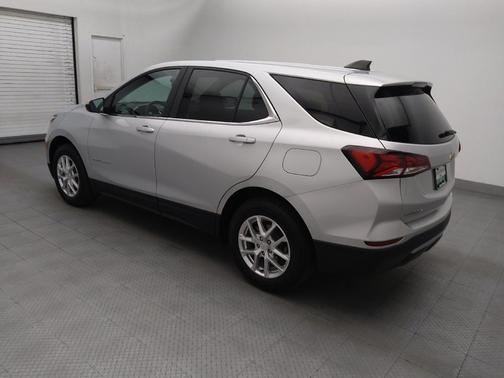 Silver Ice Metallic 2022 Chevrolet Equinox 1LT