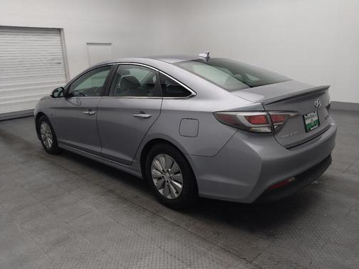 2016 Hyundai SONATA Hybrid SE