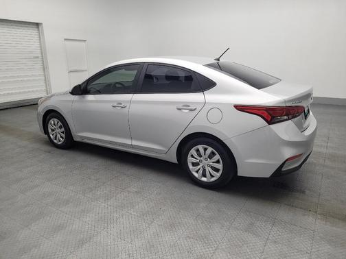 2020 Hyundai Accent SE
