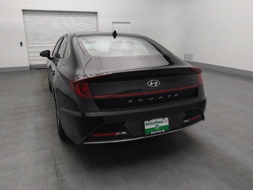 2023 Hyundai SONATA SE
