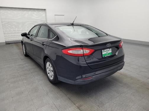 2013 Ford Fusion S