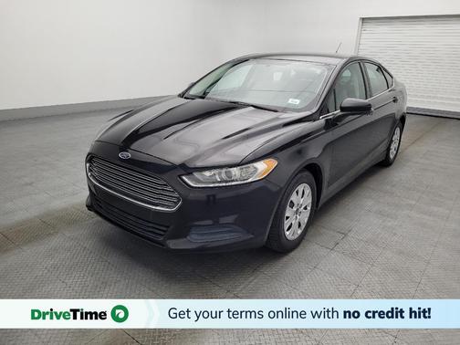 2013 Ford Fusion S