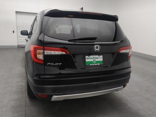 Crystal Black Pearl 2021 Honda Pilot 2WD EX-L