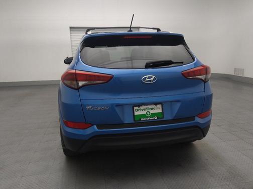 2017 Hyundai TUCSON SE