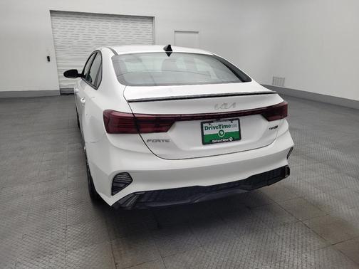 Snow White Pearl 2023 Kia Forte GT-Line