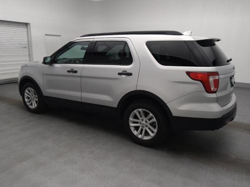 Ingot Silver Metallic 2017 Ford Explorer Base
