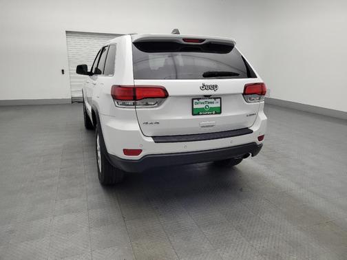 2022 Jeep Grand Cherokee Laredo
