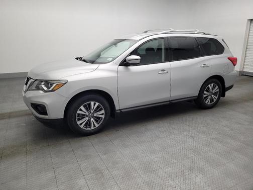 2020 Nissan Pathfinder S 2WD