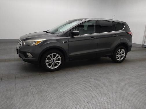 Magnetic Metallic 2017 Ford Escape SE
