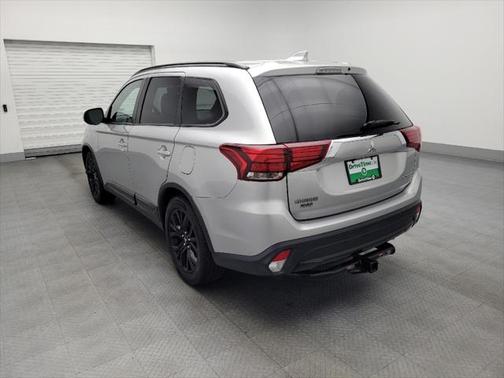 2018 Mitsubishi Outlander LE