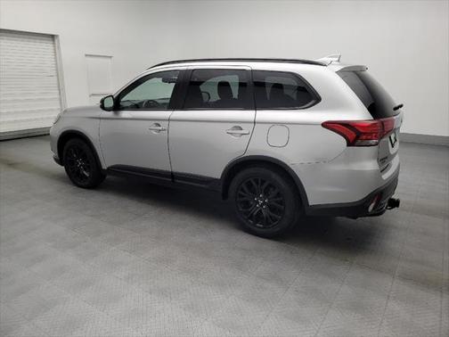 2018 Mitsubishi Outlander LE