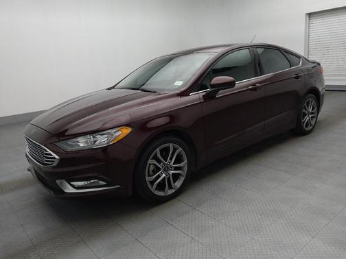 Red 2017 Ford Fusion SE