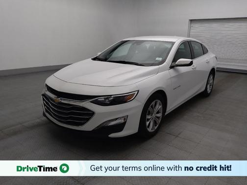 Summit White 2025 Chevrolet Malibu FWD 1LT