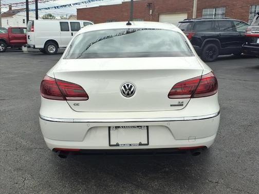 White 2015 Volkswagen CC VR6 Executive 4Motion