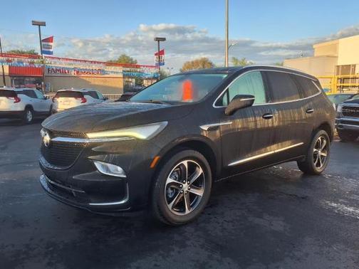 2022 Buick Enclave Essence