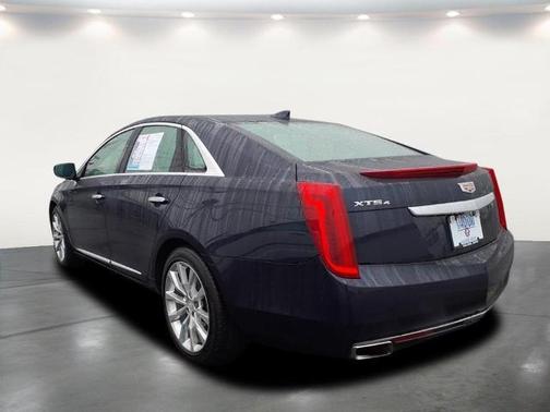 2016 Cadillac XTS Luxury Collection