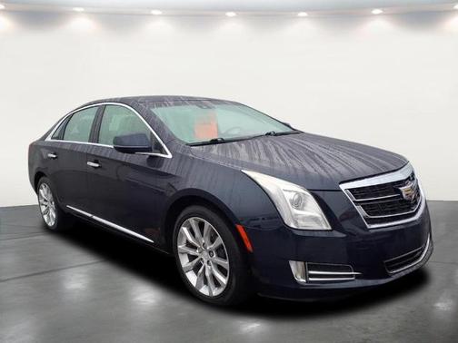 2016 Cadillac XTS Luxury Collection