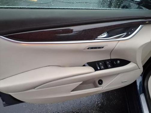 2016 Cadillac XTS Luxury Collection