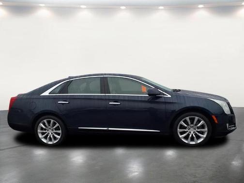 2016 Cadillac XTS Luxury Collection