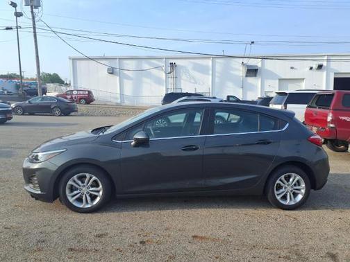 2019 Chevrolet Cruze LT