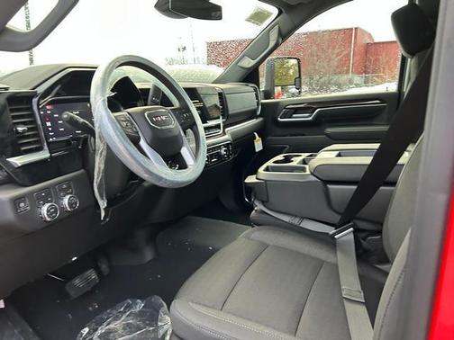 2026 GMC Sierra 2500 SLE