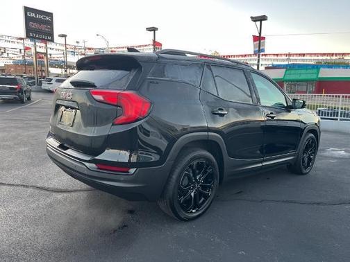 2021 GMC Terrain SLT