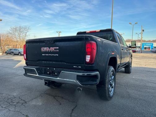 2026 GMC Sierra 2500 SLE
