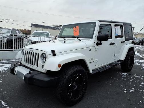 2016 Jeep Wrangler Unlimited Sahara