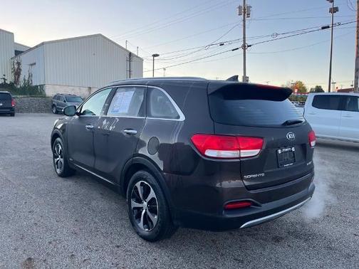 2016 Kia Sorento EX