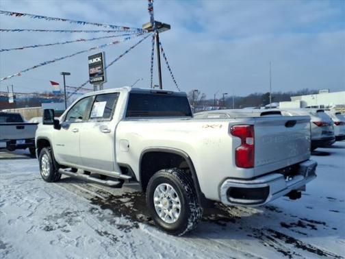 2023 Chevrolet Silverado 3500 LT