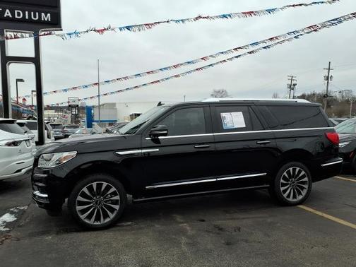 Black 2020 Lincoln Navigator L Reserve
