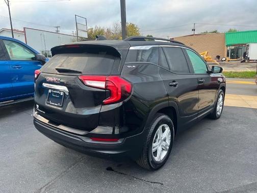 2022 GMC Terrain SLE