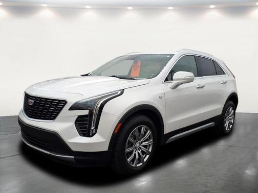 2021 Cadillac XT4 Premium Luxury