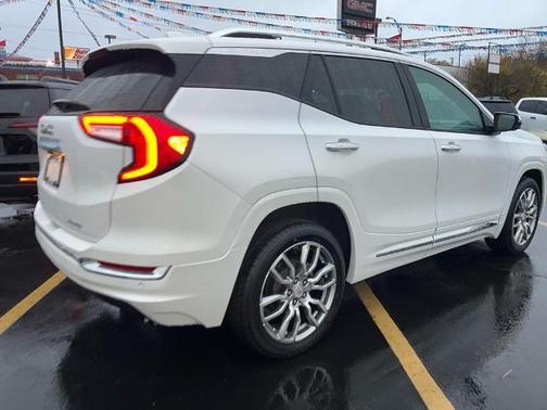 2023 GMC Terrain Denali
